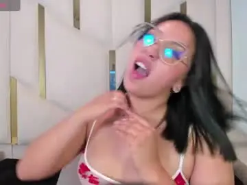 Chaturbate Live Porn of isabellrodriguez18