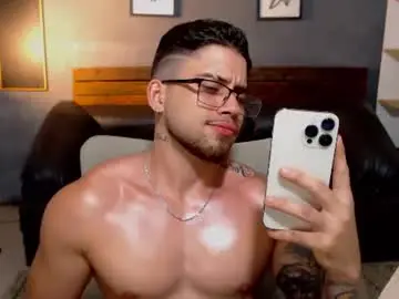 Chaturbate Sex Chat of mike_montoya