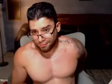 Chaturbate Adult Webcam of mike_montoya