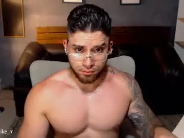 Chaturbate Live Porn of mike_montoya