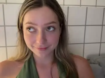 Chaturbate Live Sex Cam of pileacadieri__