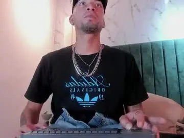 Chaturbate Live Porn of drakeneumann
