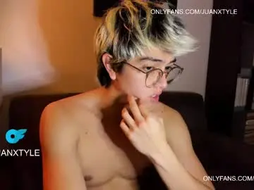 Chaturbate Nude Webcam of juancamroom