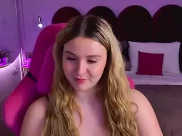 Chaturbate Nude Webcam of charlotteatwood