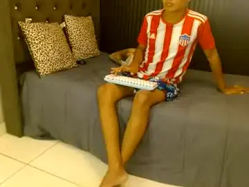 Chaturbate Free Porn Cam of davexxx_