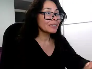 Chaturbate Free Live Porn of elaramuse_