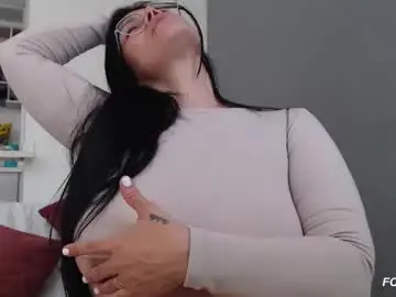 Chaturbate Adult Webcams of cristal_sexyboobs_