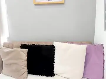 Chaturbate Best live sex cam show of miranda_doll_