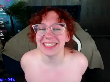 Chaturbate Best live sex cam show of alla_dream