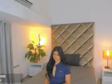 Chaturbate Best live sex cam show of malaia_hills