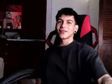 Chaturbate Nude Webcam of austin_falcon