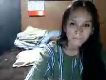 Chaturbate Live Sex Cam of pinaypopstar_26