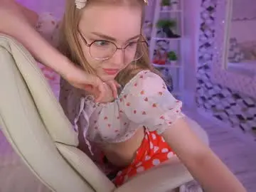 Chaturbate Best live sex cam show of emilysunshines