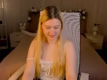 Chaturbate Live Sex Cam of celestinemauriac