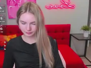 Chaturbate Live Porn of evelineamore