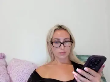 Chaturbate Free Live Porn of missy_matrix