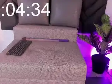 Chaturbate Sex Cam of kyliee_vega