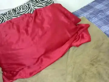 Chaturbate Nude Webcam of brownfinegirl