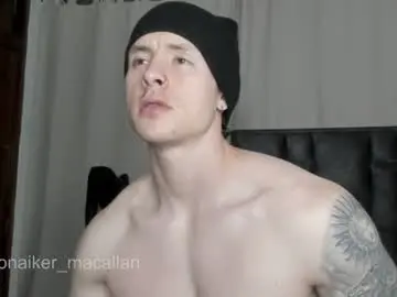 Chaturbate Sex Cam of jhonny_macallan