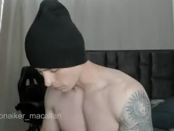 Chaturbate Live Porn of jhonny_macallan