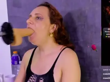 Chaturbate Best live sex cam show of issys_milf
