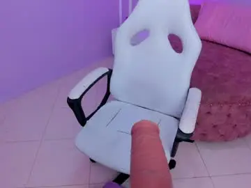 Chaturbate Free Live Porn of karola_cute_