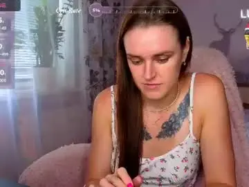 Chaturbate Live Sex Cam of superhotgirlhere