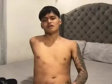 Chaturbate Free Porn Cam of asianhugescott