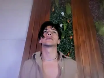 Chaturbate Adult Webcams of andyjoy_