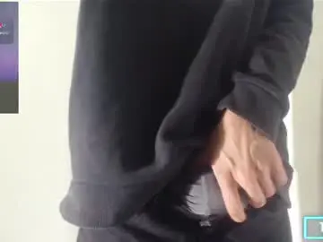 Chaturbate Free Porn Cam of grayhorny