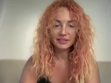 Chaturbate Adult Video Chat of reddgiirll