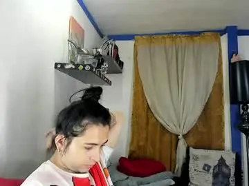 Chaturbate Free Porn Cam of sarahjey