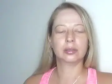 Chaturbate Adult Webcams of charmingmila