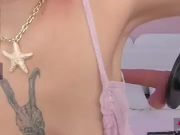 Chaturbate Live Sex Cam of namiidexter