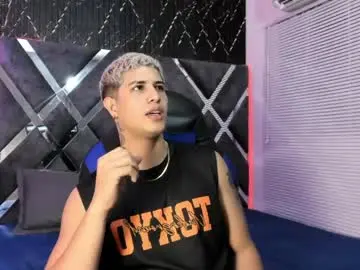 Chaturbate Best live sex cam show of iron_king7