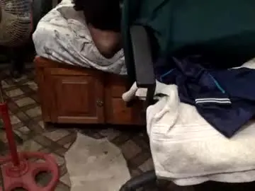 Chaturbate Live Sex of bbc_joyboi
