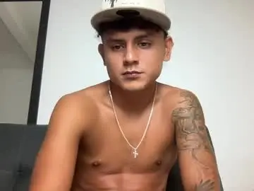 Chaturbate Live Porn of bob_pettersonn