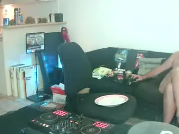 Chaturbate Adult Webcams of goldyguy011
