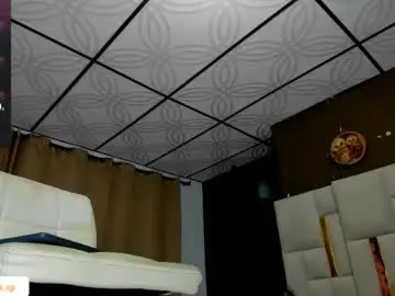 Chaturbate Live Sex of mia_scarlet69