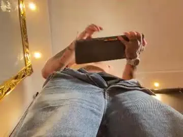 Chaturbate Free Porn Cam of dantecoppolaa