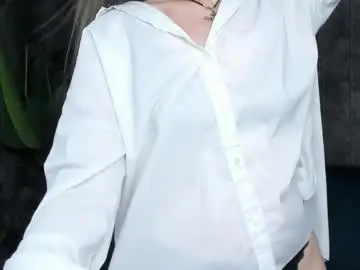 Chaturbate Best live sex cam show of lillian_white1