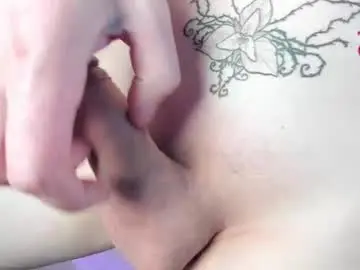 Chaturbate Live Sex Cam of kodamagrey