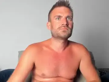 Chaturbate Live Sex of 10in_deluxe