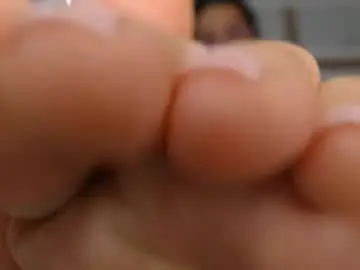 Chaturbate Live Porn of ash_nicefeet