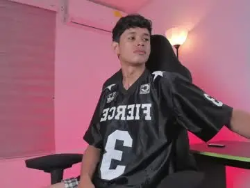 Chaturbate Live Porn of maxxx_0