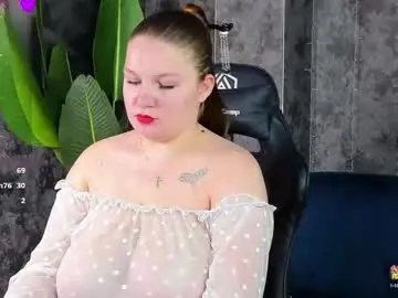 Chaturbate Watch Live Sex Cams of viirginia_robinson