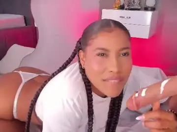 Chaturbate Live Sex Cam of selena_monroy