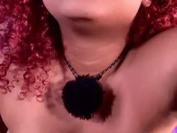 Chaturbate Sex Chat of lara_curly