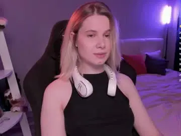 Chaturbate Live Sex Cam of imnotmia