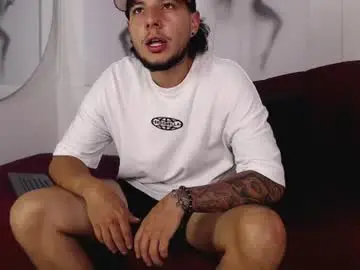 Chaturbate Sex Cam of smith_luxes777